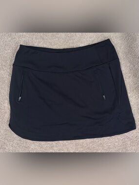 NEW WITHOUT TAGS ATHLETA Black Athletic Skort with Zipper Pockets